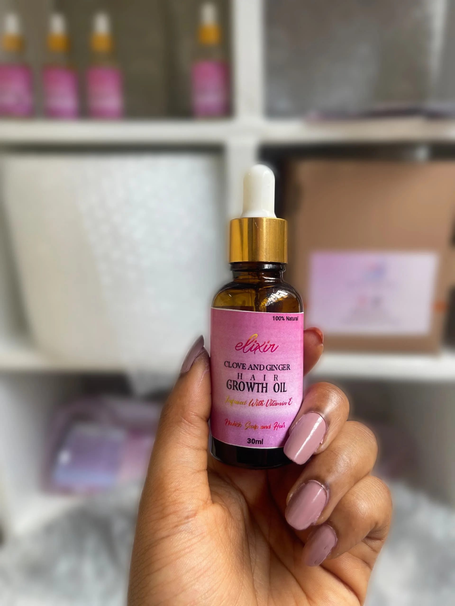 Clove and ginger Oil cd02fe9d-0f8e-4d6e-8453-f610b7fbef3a.webp